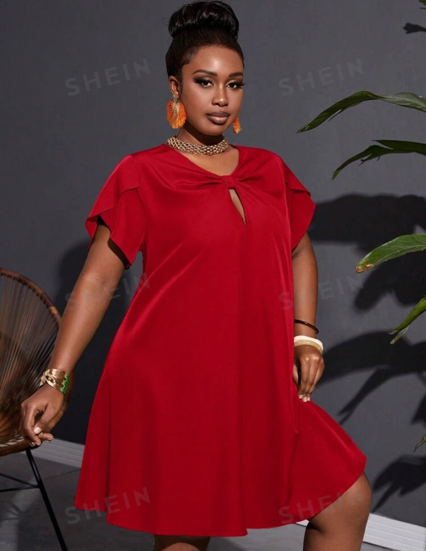 SHEIN Slayr Slayr Plus Vacation/Leisure Loose Fit Green A-Line Knot Dress For Plus Size Women, Woven Plain, No Elastic