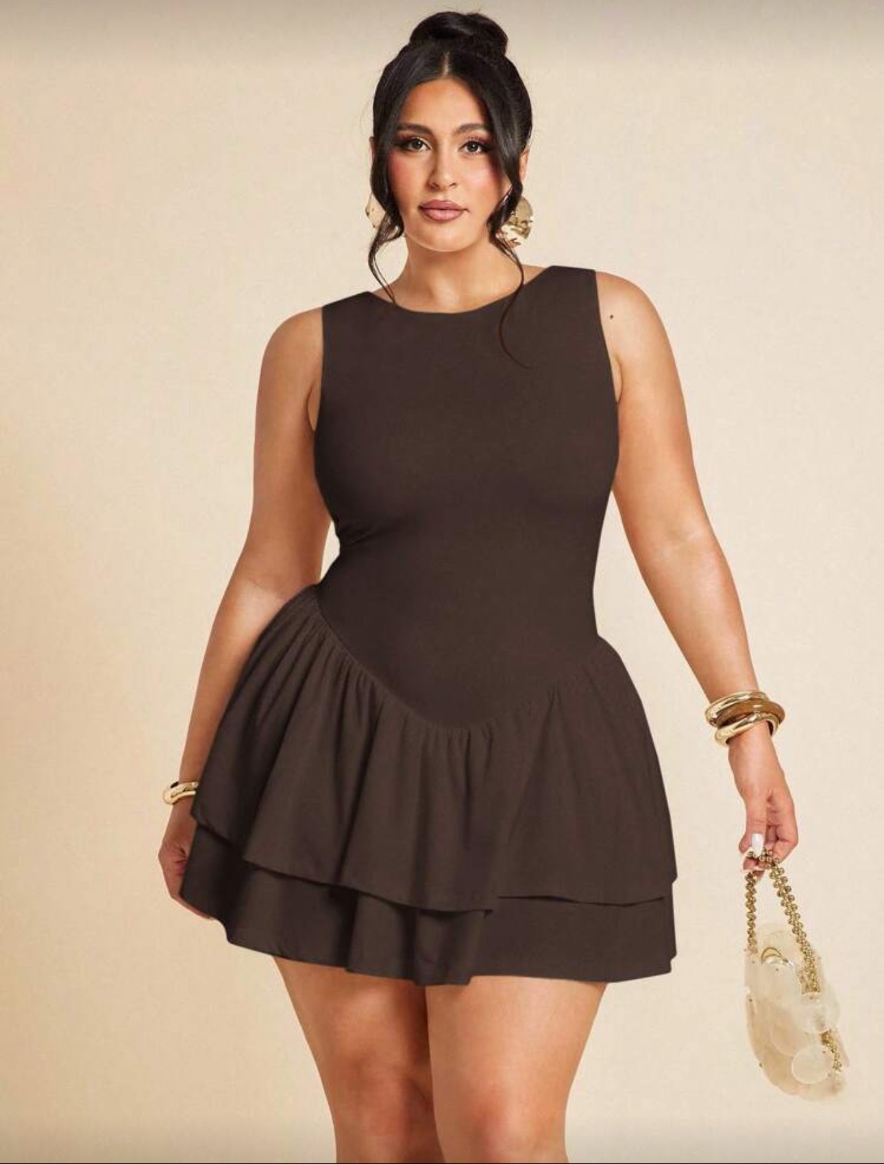 SHEIN BAE Plus Size Women's Spring And Fall Base Solid White Sleeveless Tight Pleated Slim Elegant Mini Double Layer Ruffle Women's Jumpsuit Women's Dress, Valentine's Day Jumpsuit, Daily Jumpsuit, Elegant Jumpsuit/ Plus Size Brown Dress/ Plus Size Cockta