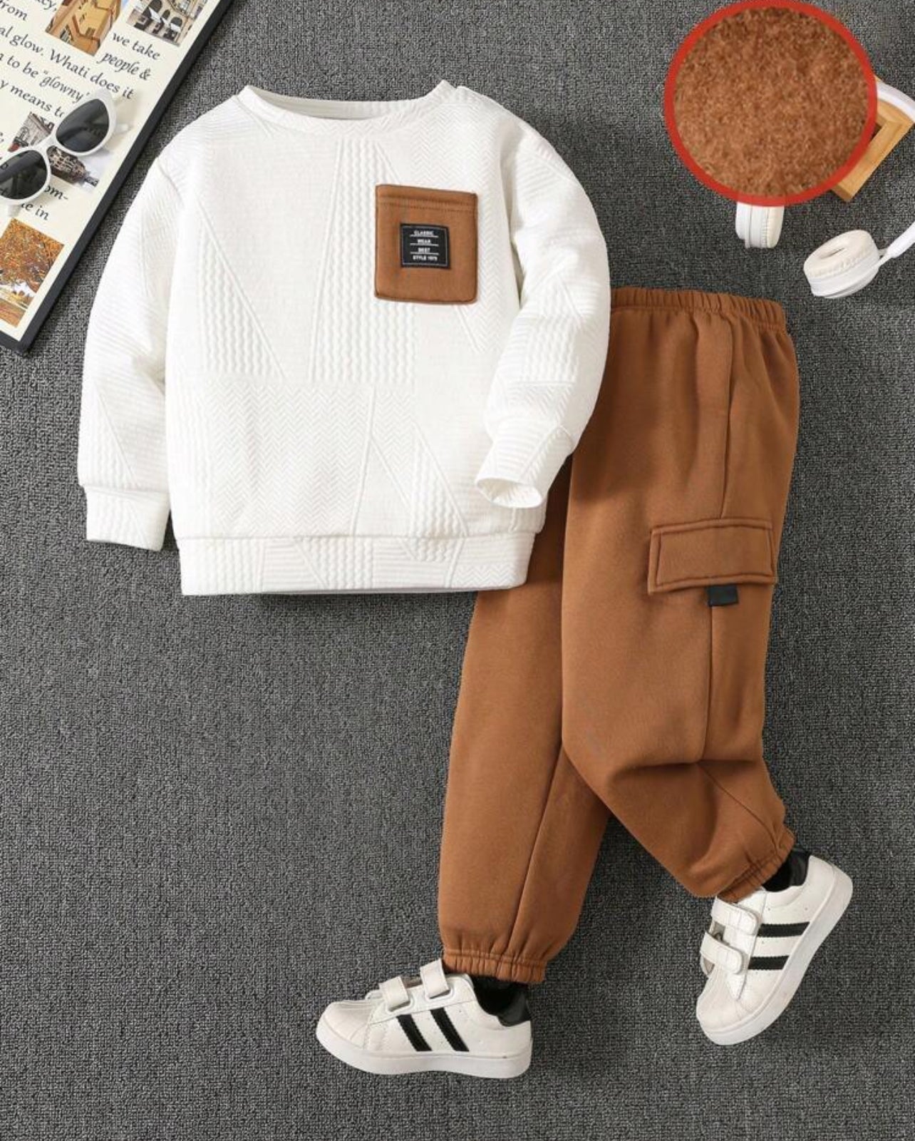 SHEIN 2pcs Kids Young Boy Casual Contrast Color Patchwork Crew Neck Sweatshirt And Elastic Waist Jogger Pants Set, Suitable For School, Garden, Beach, Birthday, For Spring, Summer, Fall, Winter, Fleece, Thickened