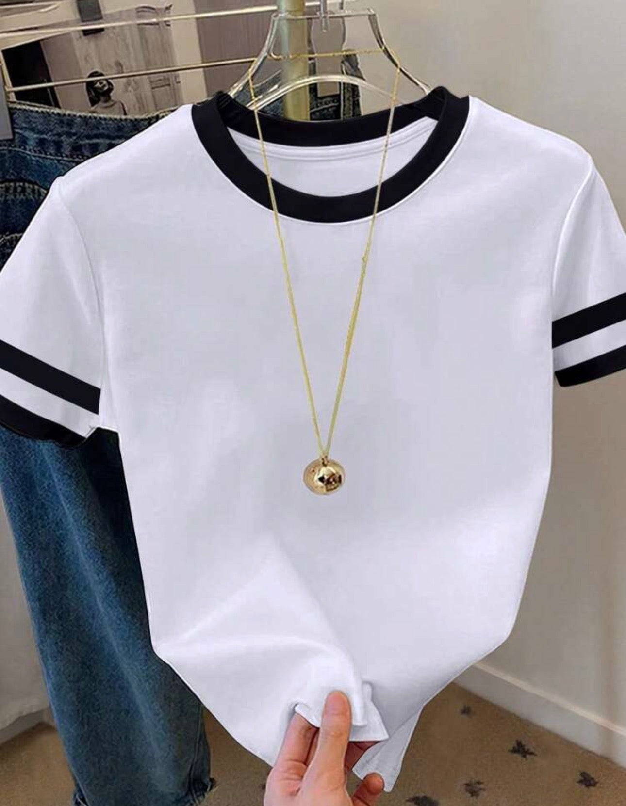 SHEIN Women's Casual Daily Commute School Sports Style Contrast Binding Short Sleeve T-Shirt, Summer