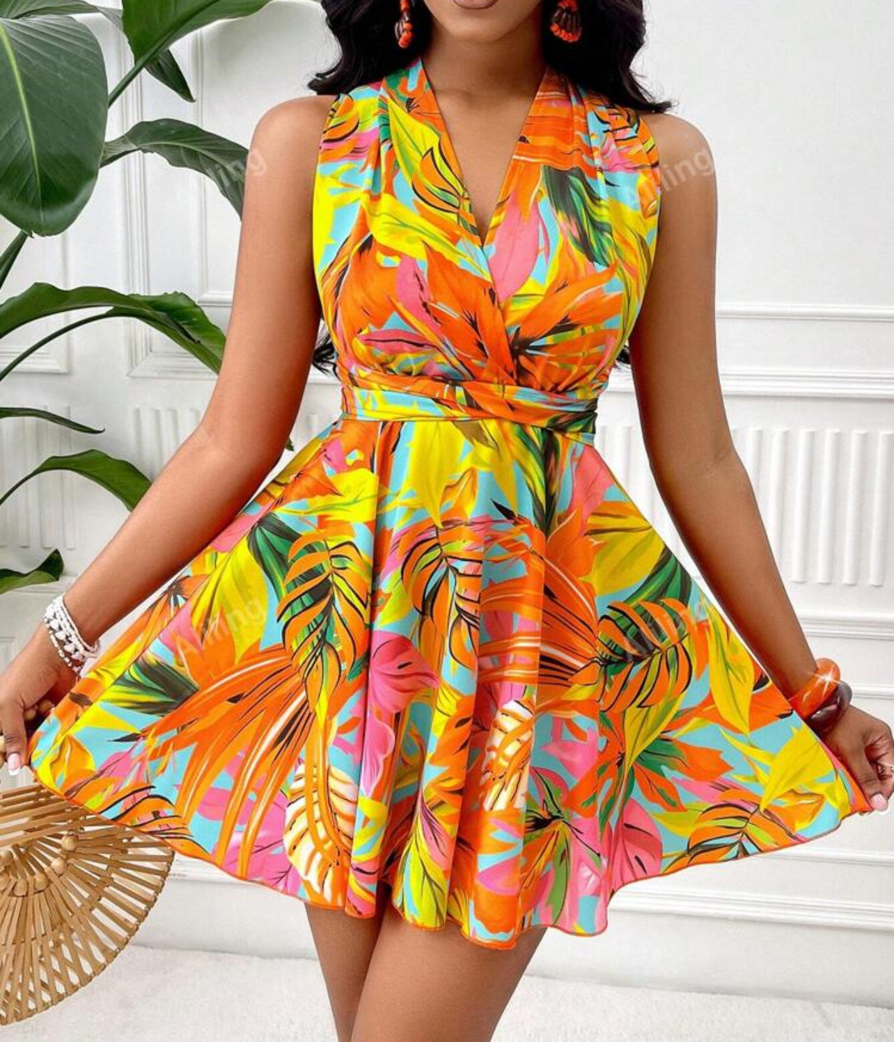 Backless V Neck Tropical Printed Summer Holiday Sleeveless Dress (Print Pattern Random)