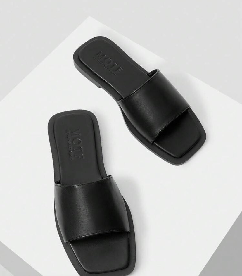 MOTF PREMIUM COMFORTABLE DAILY FLAT SANDALS FOR WOMEN ELEGANT SCHOOL SUPPLIES BACK TO SCHOOL CHRISTMAS HALLOWEEN FALL