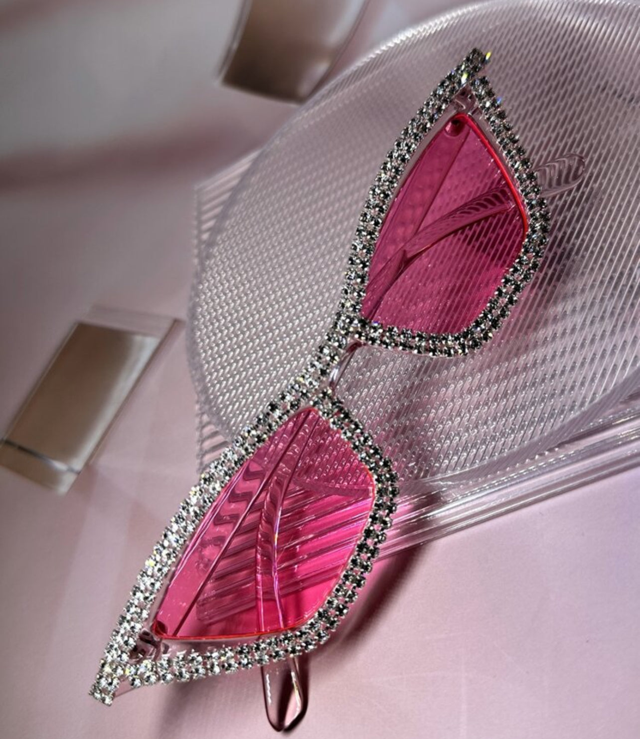 Women's Rhinestone & Crystal Decorated Pink Plastic Frame Y2K Luxury Party Fashion Glasses