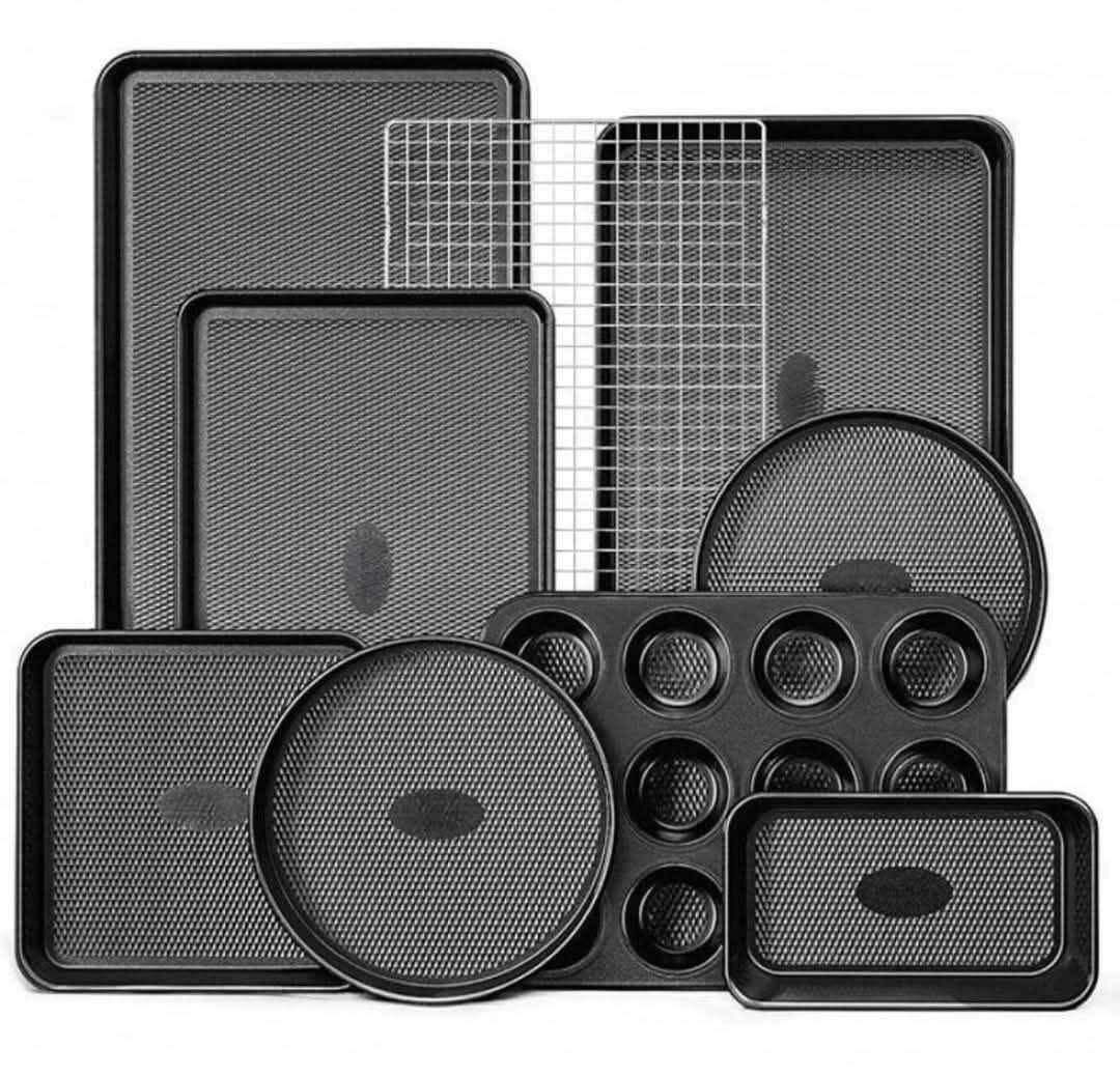 9-Piece Baking Pans Set Nonstick, Stackable Non Toxic Bakeware Sets With Diamond Texture, Oven Pan Set For Cooking, Includes Cookie Sheet With Rack, Cake Pan, Roasting Pan, Muffin Pan, Gold