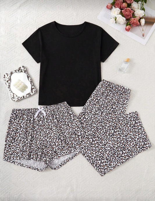 SHEIN 3pcs/Set Plus Size Solid Color & Leopard Print Short Sleeve Pajama Set, Outfits