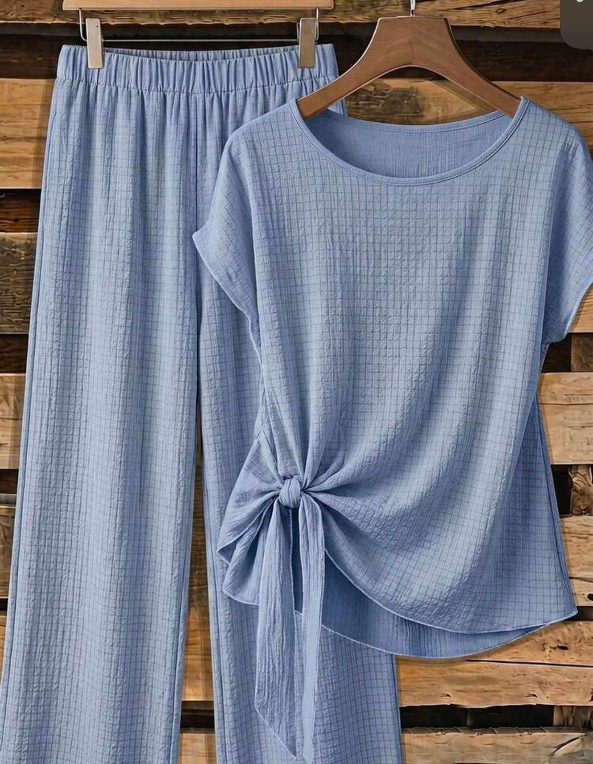 SHEIN Clasi Women's 2pcs Set: Tie Bow Blouse And Loose Straight Leg Pants