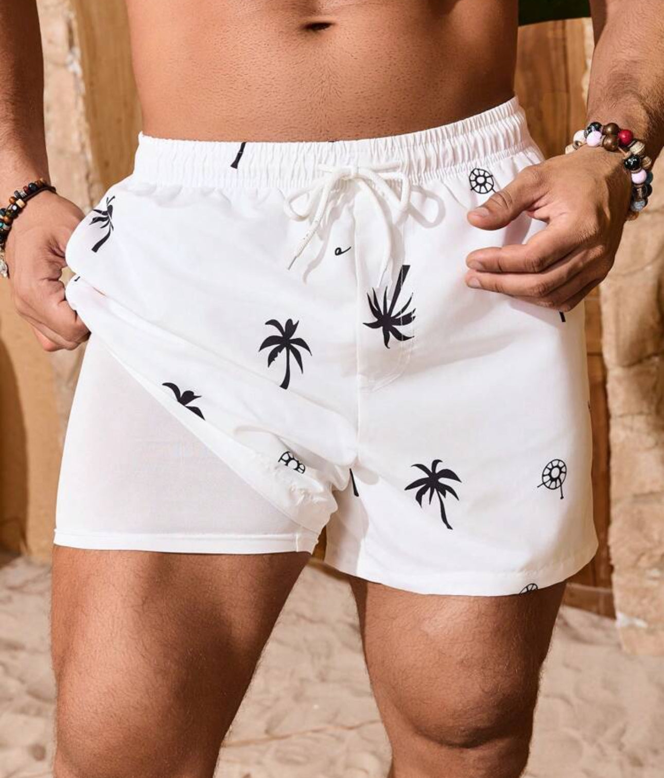 Manfinity VDAYZ Men's Summer Vacation Coconut Tree Print Drawstring Waist Beach Shorts