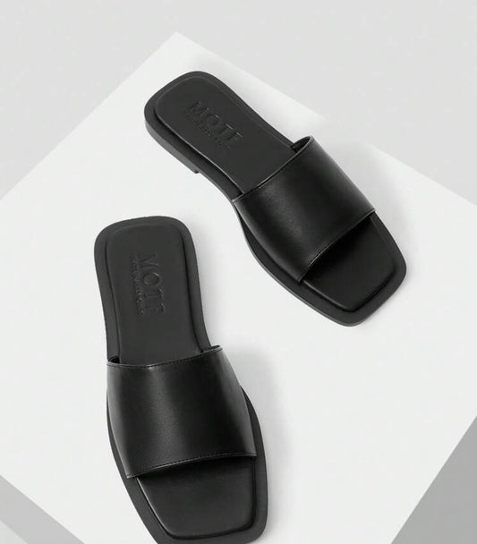 MOTF PREMIUM COMFORTABLE DAILY FLAT SANDALS FOR WOMEN ELEGANT SCHOOL SUPPLIES BACK TO SCHOOL CHRISTMAS HALLOWEEN FALL