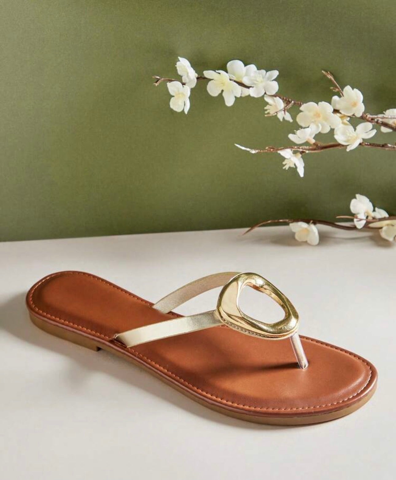 SHUZIA Women Comfortable Metal Ornament Slip-On Flat Sandals Summer Shoes