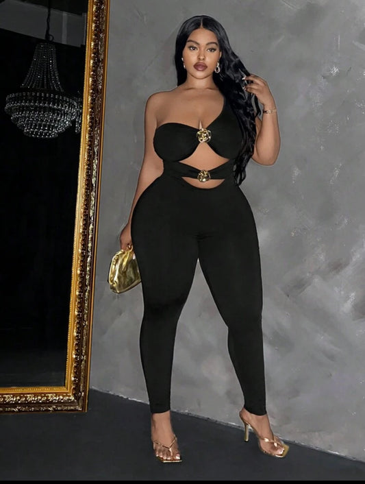 Slaydiva Plus Size Solid Color Asymmetric Collar Tight Hollow Sexy Sleeveless Jumpsuit