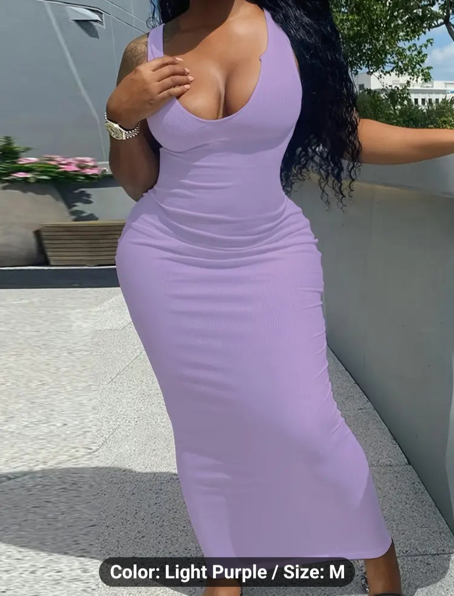 Alluring Slim-Fitting Maxi Tank Dress - Bodycon for Nightlife & Casual Events - Adjustable Straps - Stretchy, Summer-Spring Ready - Versatile Womens Wardrobe Staple