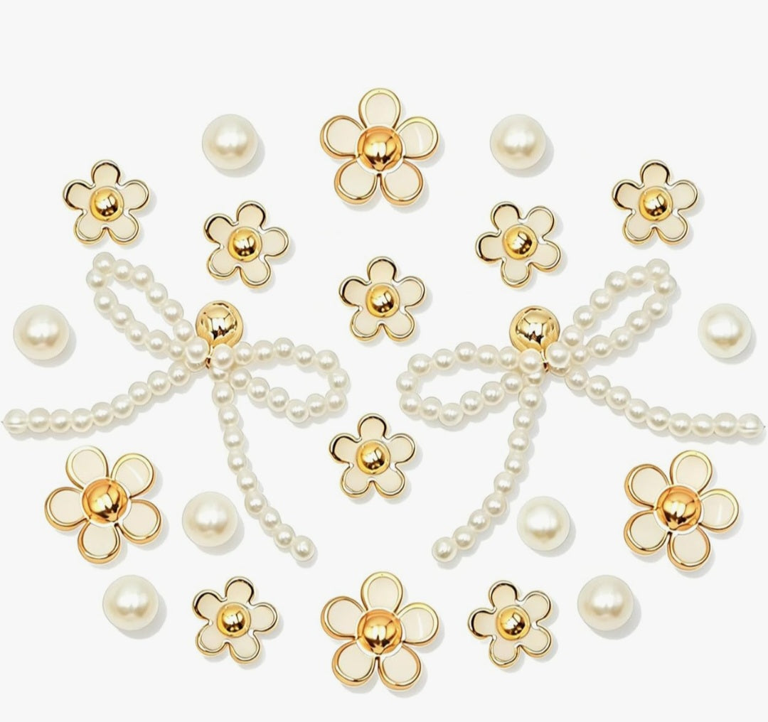 22Pcs Bling Pearl Bow Shoe Charms for Sandals Women, Acrylic Flowers, Pearl Accessories, DIY Shoe Decoration Charms for Girls