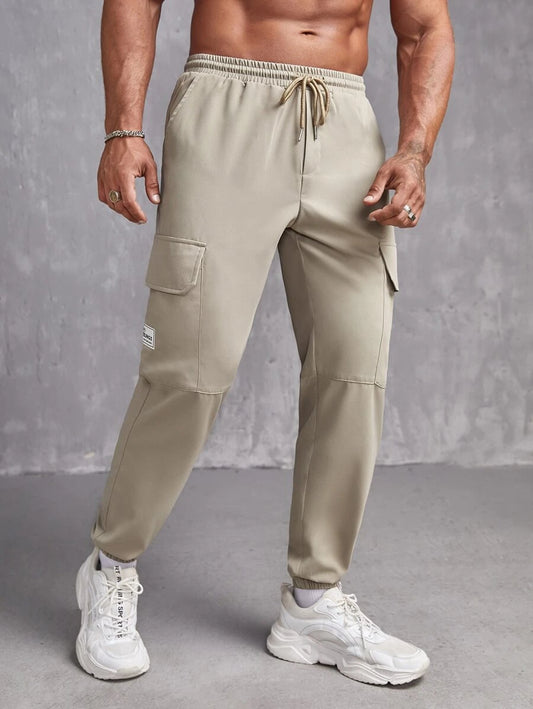 Men Letter Graphic Flap Pocket Drawstring Waist Pants (v)
